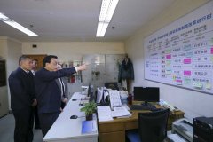 從“三證合一”到“五證合一”，總理力推商事制度改革升級(jí)